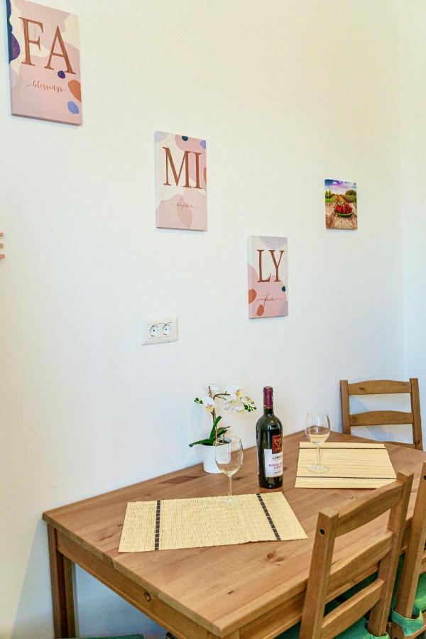 בוקרשט Hacienda Coltea - Cozy Old Town Apartaments מראה חיצוני תמונה